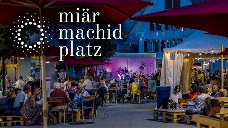 Plastizieren mit Ton für Gross und Klein | © Miär machid Platz